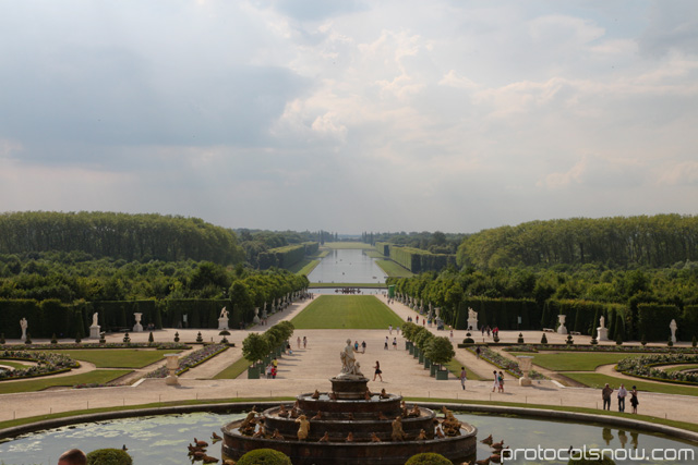 Palace of Versailles lake gardens
