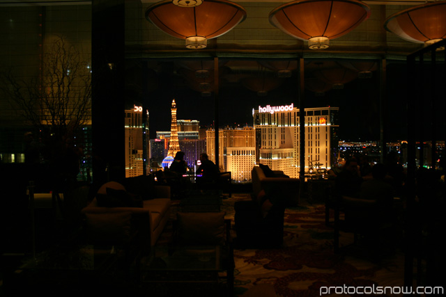 Aria CityCenter complex Las Vegas resort casino hotel Mandarin Oriental hotel sky lobby bar tea