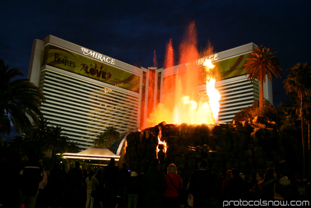 Mirage volcano resort casino hotel Las Vegas