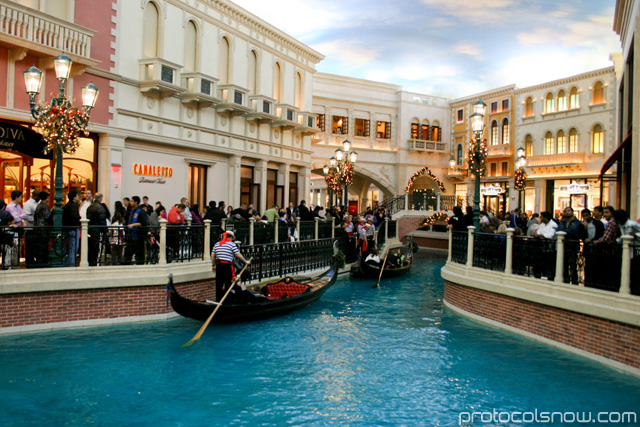 Palazzo Venetian mall resort casino hotel Las Vegas