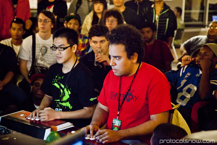 Season's Beatings V Redemption fighting game tournament Gamerbee Arturo Sanchez Sabin Super Street Fighter IV