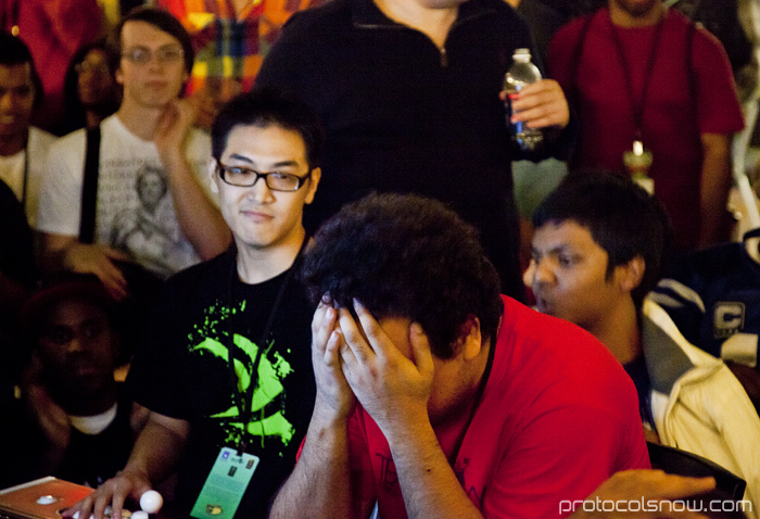 Season's Beatings V Redemption fighting game tournament Gamerbee Arturo Sanchez Sabin Super Street Fighter IV