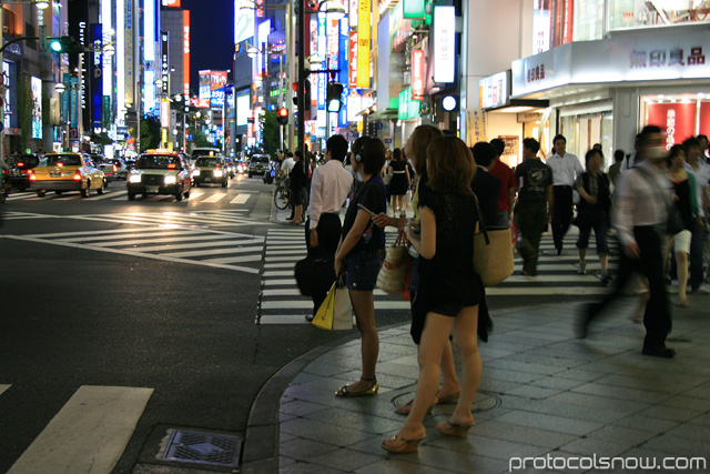 Shinjuku Tokyo Japan girls