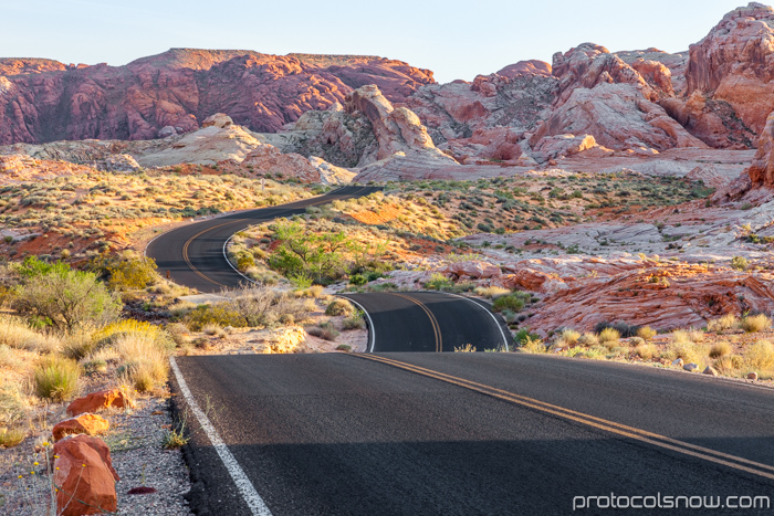 Valley of Fire Las Vegas state park twisting road